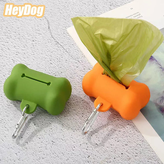 Dispensador de bolsas para excrementos de perro: soporte de goma suave con forma de hueso y clip (multicolor)