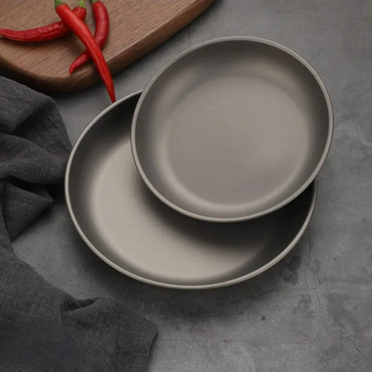 Pure Titanium Camping Plate – Lightweight, Antibacterial & Eco-Friendly Outdoor Tableware