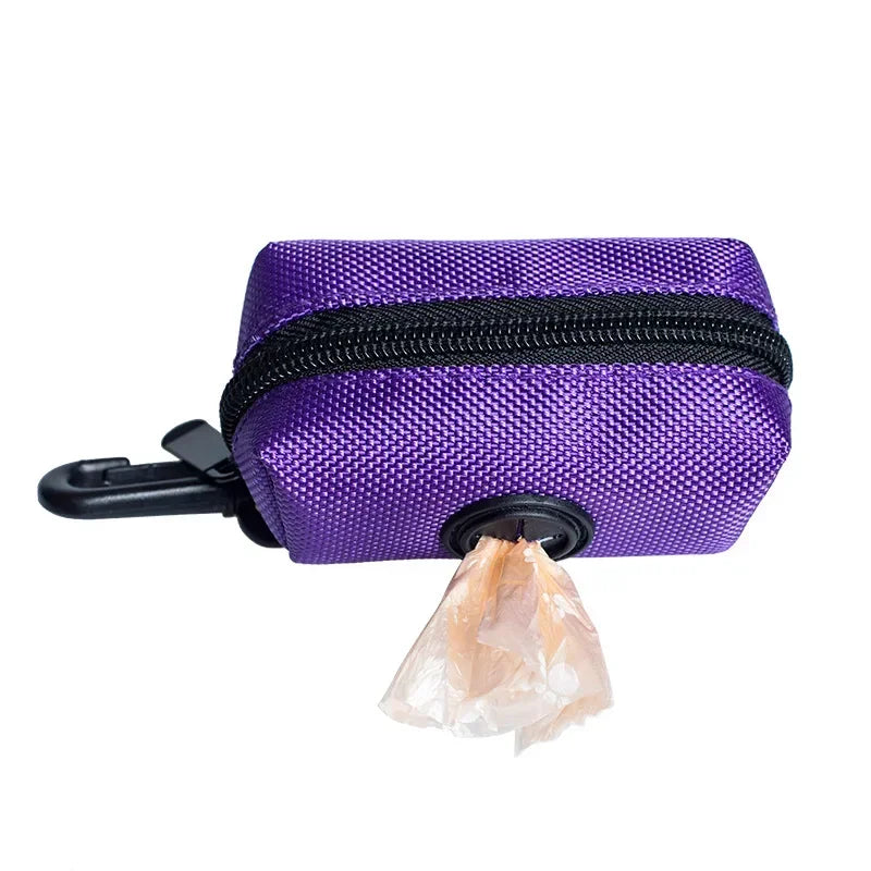 Dispensador portátil de bolsas para excrementos de perro con clip: soporte para bolsas de basura para paseos y viajes al aire libre.